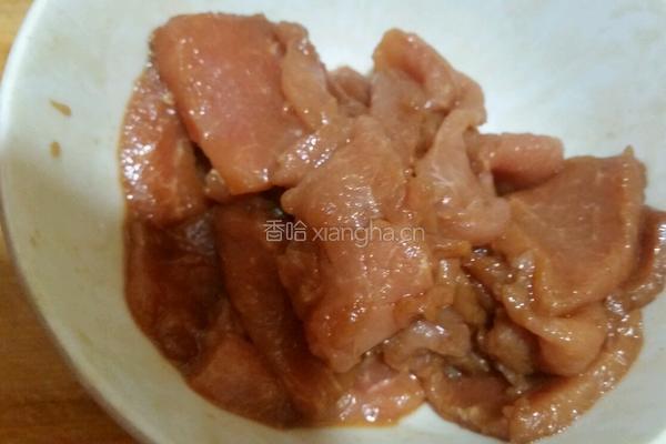 蘑菇炒肉片的做法图解1