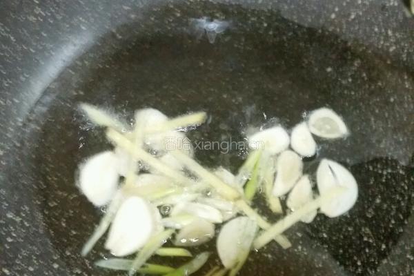蘑菇炒肉片的做法图解4