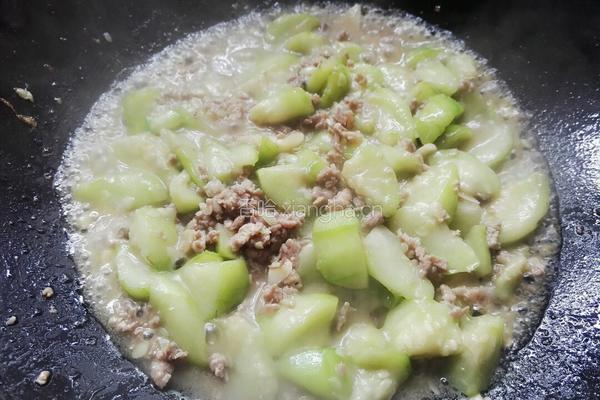 肉末丝瓜的做法图解12