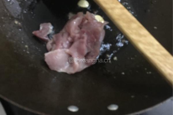 西兰花番茄炒肉的做法图解8