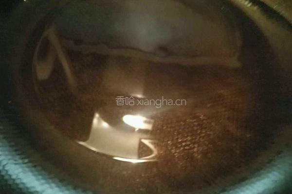 腊肠炒鸡蛋的做法图解5