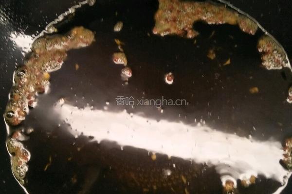 油炸小黑鱼的做法图解8