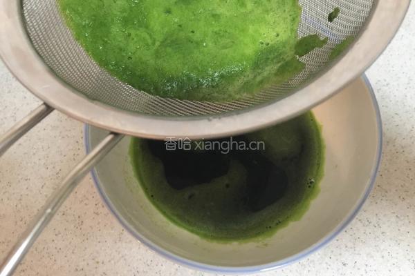 菠菜汁戚风蛋糕（八寸）的做法图解2
