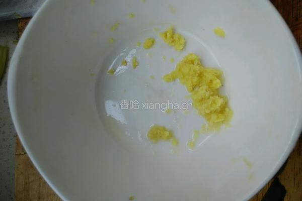 姜汁菠菜的做法图解10