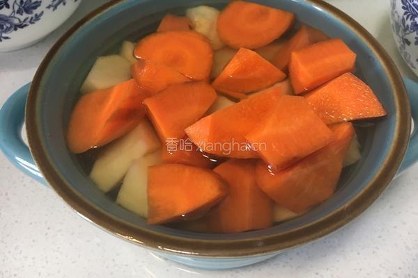 咖喱土豆鸡块的做法图解2