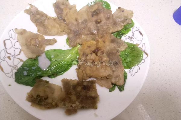 叶鱼肉渣葱香饼的做法图解3