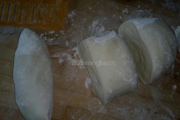 胡萝卜香菇娃娃菜猪肉馅水饺的做法图解7