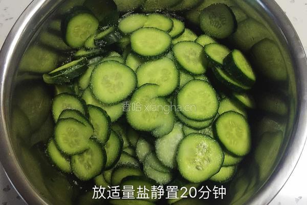 糖醋小黄瓜的做法图解2