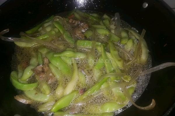 家常炖豆角的做法图解18