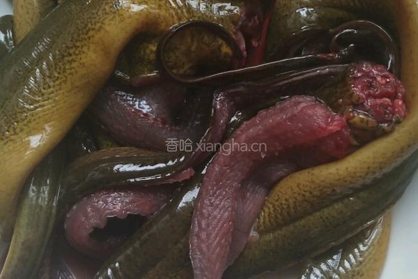 爆炒鳝鱼丝的做法图解1