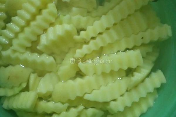 狼牙土豆的做法图解2