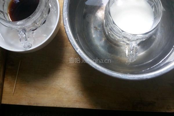牛奶冰镇咖啡的做法图解5