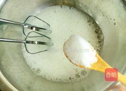 红丝绒漩涡蛋糕的做法图解8