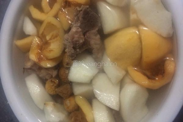 双果雪梨清肺汤的做法图解6