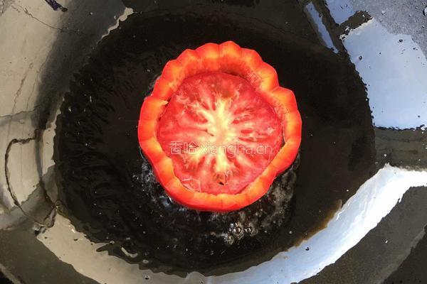 菜椒煎蛋，香酥鸡翅的做法图解4
