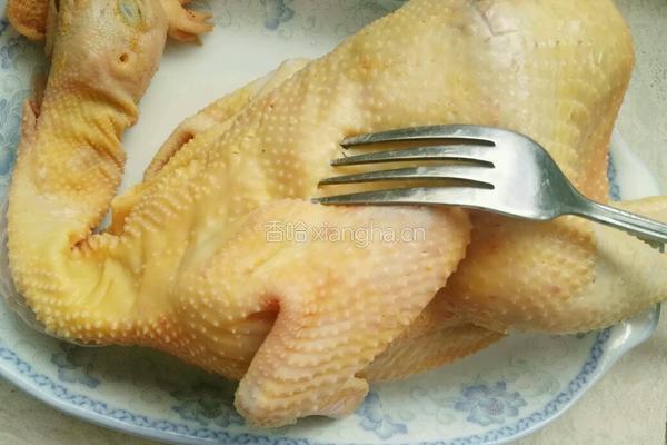 干蒸白切鸡的做法图解2