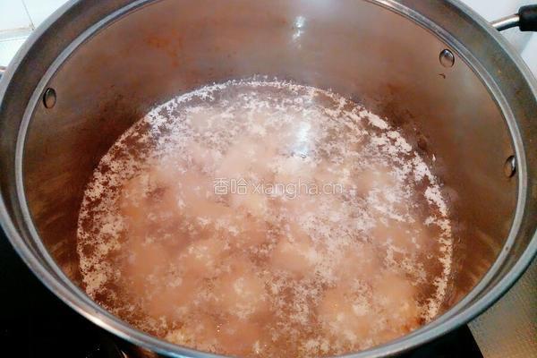 豆豉炒鸡腿肉的做法图解2