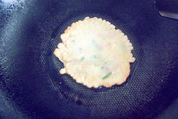 火腿肠鸡蛋饼的做法图解9