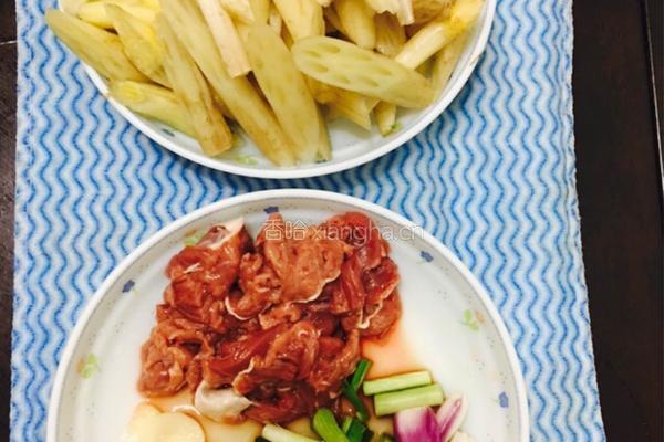 藕尖炒牛肉的做法图解1