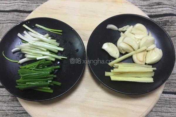红烧鲈鱼的做法图解4