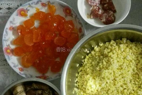 咸肉粽的做法图解1