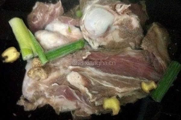 高汤的做法图解1