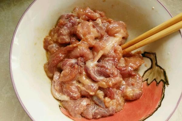彩椒炒肉片的做法图解5