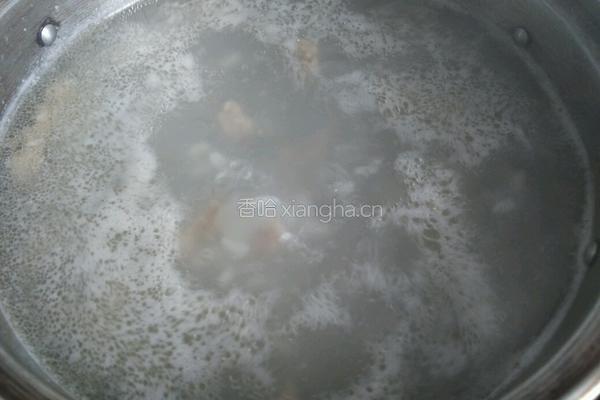 皮蛋瘦肉粥的做法图解5