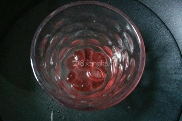 QQ糖酸奶果冻的做法图解1