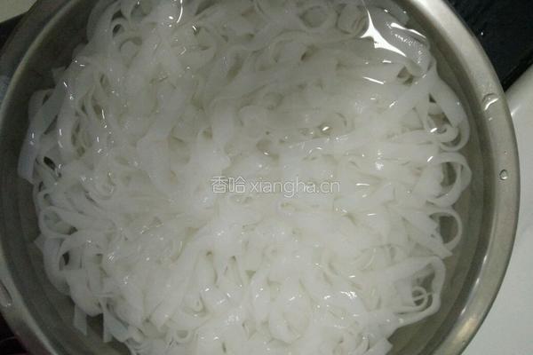 广式拌河粉的做法图解4