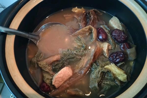 菜干排骨汤的做法图解3