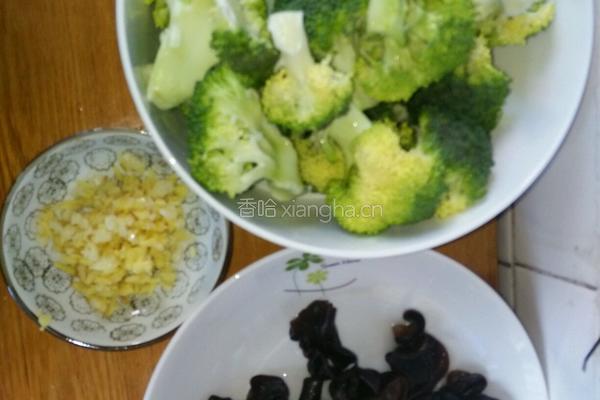 凉拌小山峰的做法图解1