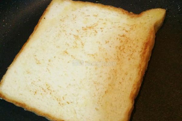 宝宝食谱之早餐篇 面包蛋卷的做法图解4