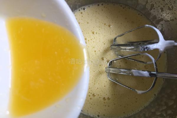 可可杯子蛋糕(覆盆子酸奶馅)的做法图解3