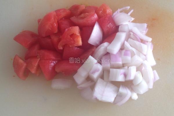 茄汁焖杂蔬（塔吉锅版）的做法图解2