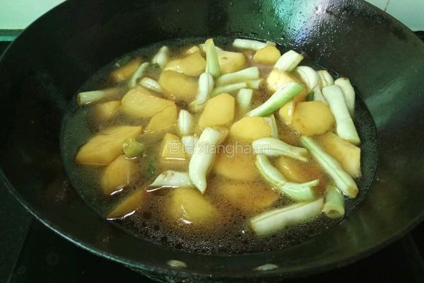 老屋私房菜 土豆炖芸豆的做法图解6
