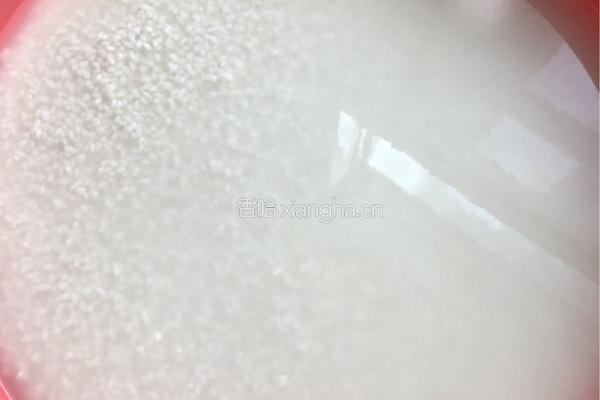 糯米粽子的做法图解1