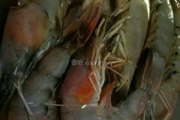 油焖大虾的做法图解1