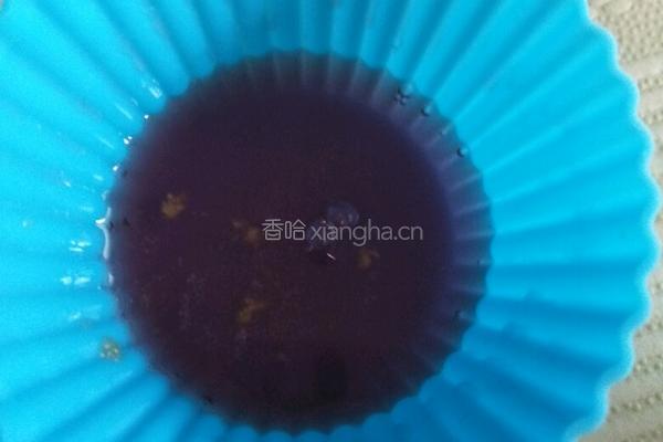 QQ糖酸奶果冻的做法图解3