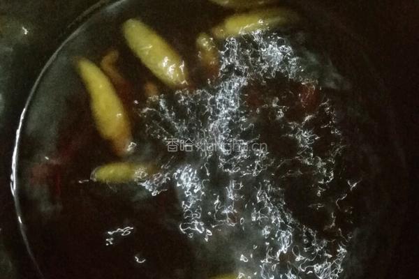 泡椒鹌鹑蛋的做法图解3