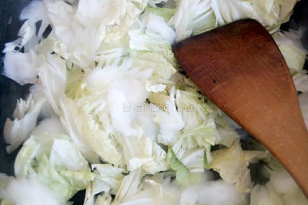 素菜干豆腐炖白菜片的做法图解5