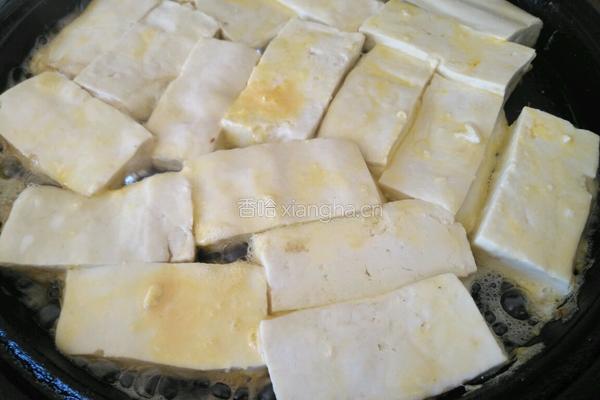 锅塌豆腐的做法图解1