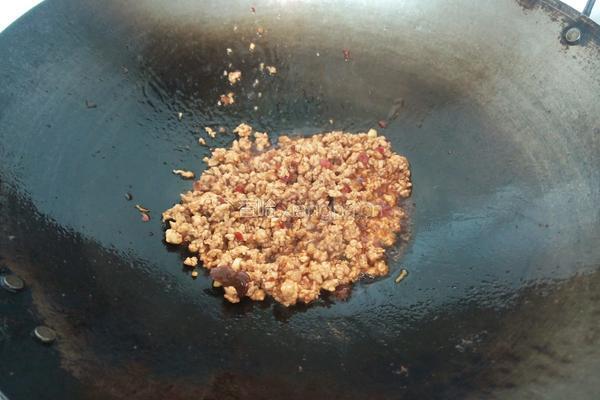 肉沫土豆泥的做法图解7