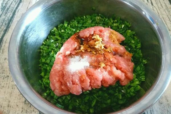韭菜猪肉馅全麦肉饼的做法图解5