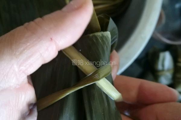 红豆蜜饯西米粽的做法图解9