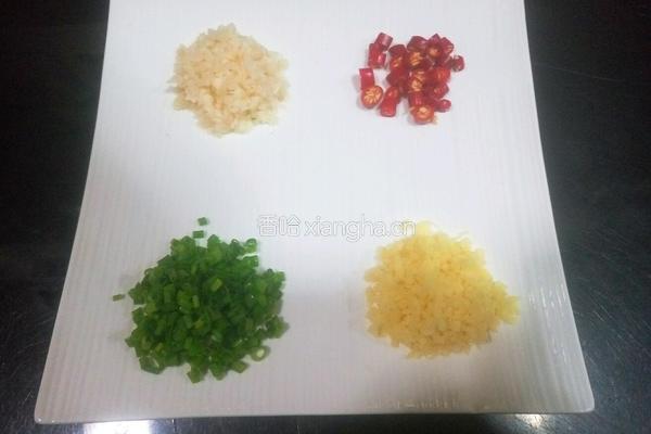 鱼香茄子的做法图解2