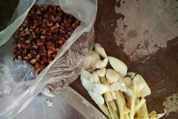 酸辣西瓜丝的做法图解2