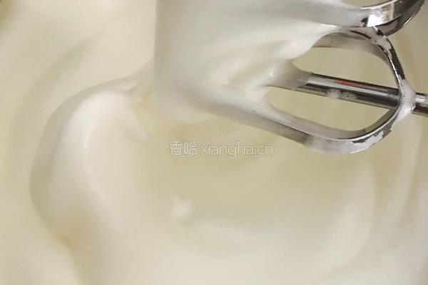 电饭煲奶油蛋糕的做法图解1