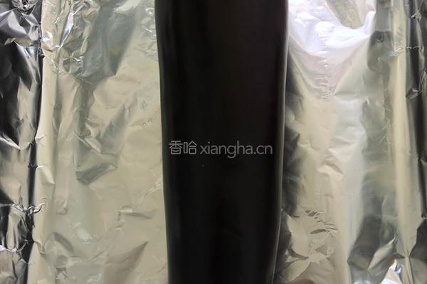 鸳鸯烤茄子的做法图解1