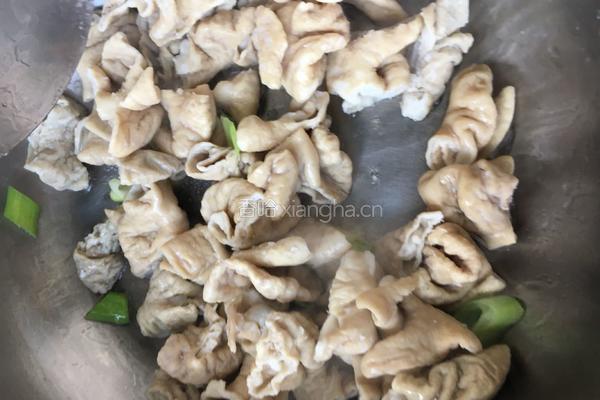 溜肥肠的做法图解3
